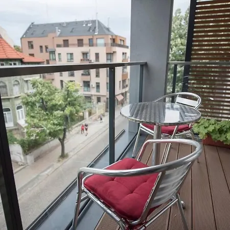 Апартамент в сърцето на *