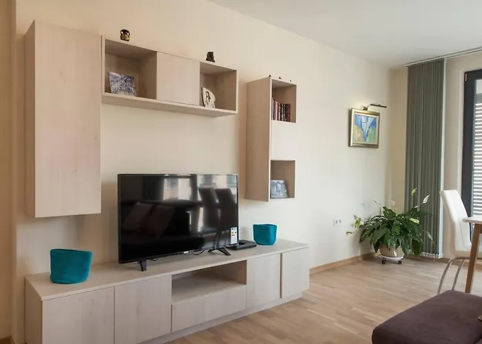 Apartment в сърцето на *