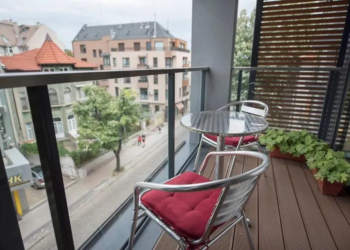 Apartment в сърцето на *